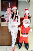 Sancho Claus SHARES his WIFE for CHRISTMAS picture 8